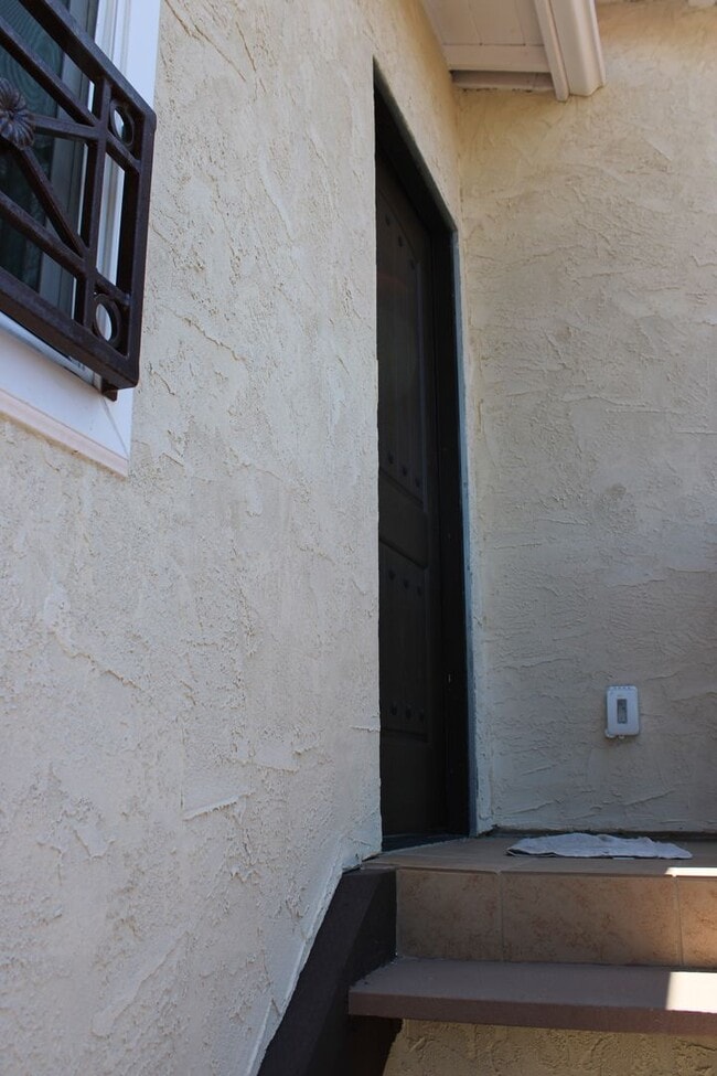 Foto del edificio - 2 Bedroom, 1 Bathroom Apartment