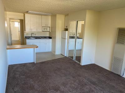 Interior Photo - 2720 W Victory Blvd