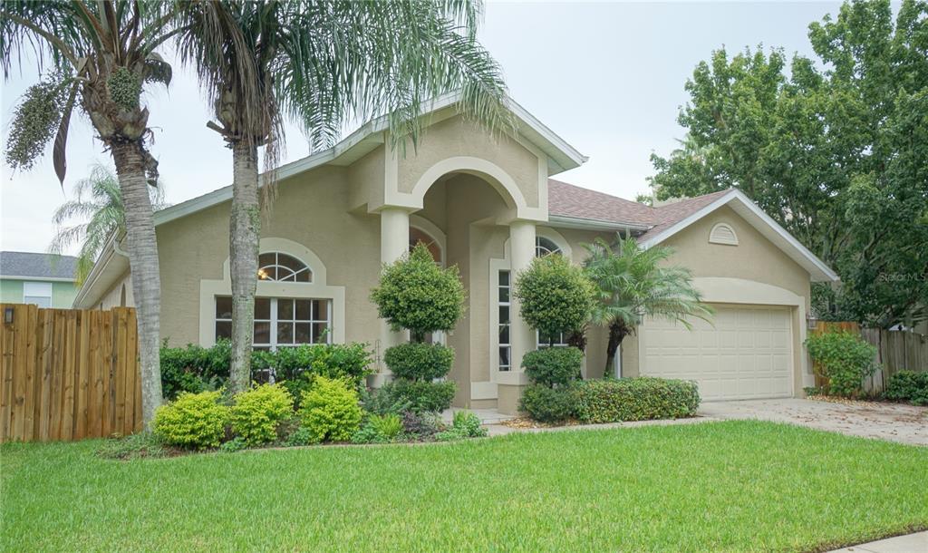 Foto principal - 16612 Meadow Grove St