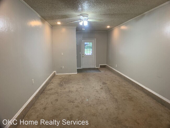 Building Photo - 3 br, 1.5 bath House - 1314 Pennington Avenue