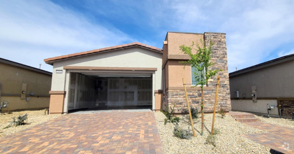 Building Photo - 9500 Sequoia Rdg Ave