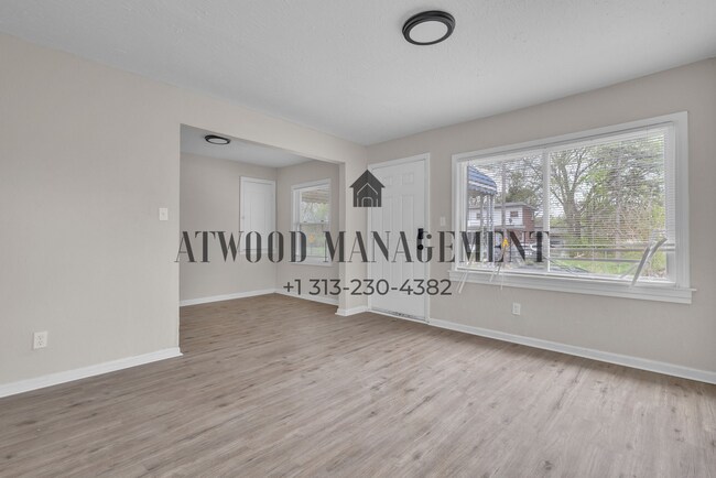 Foto del edificio - This beautifully updated 3-bedroom, 1-bath single-family home is ready for move-in!