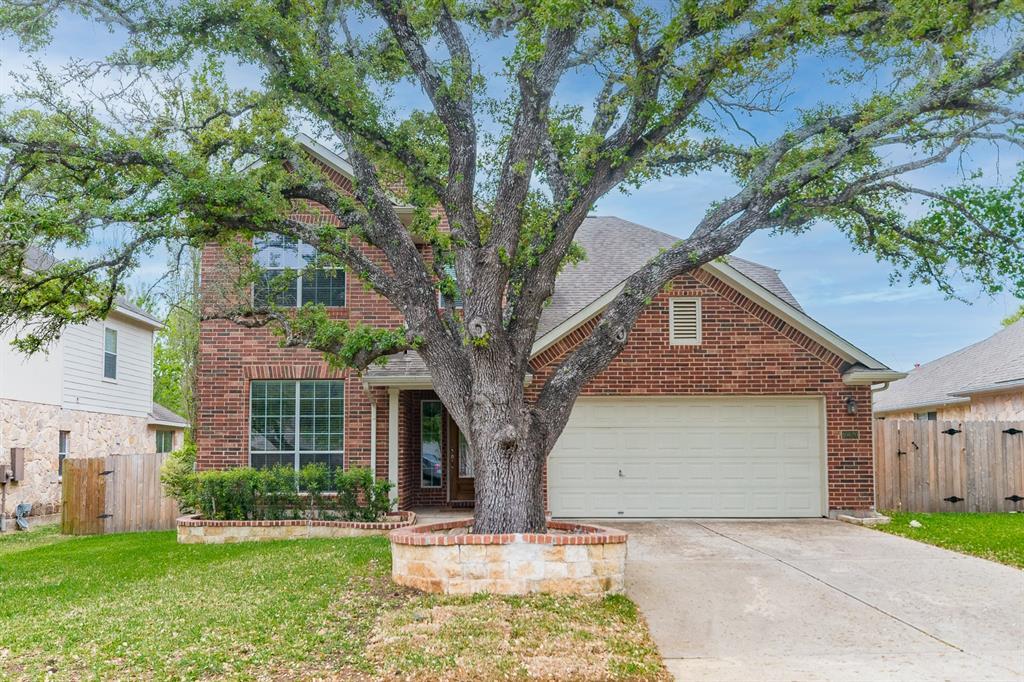 Primary Photo - 10820 Split Stone Way