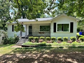 Building Photo - 1813 Tune Ave