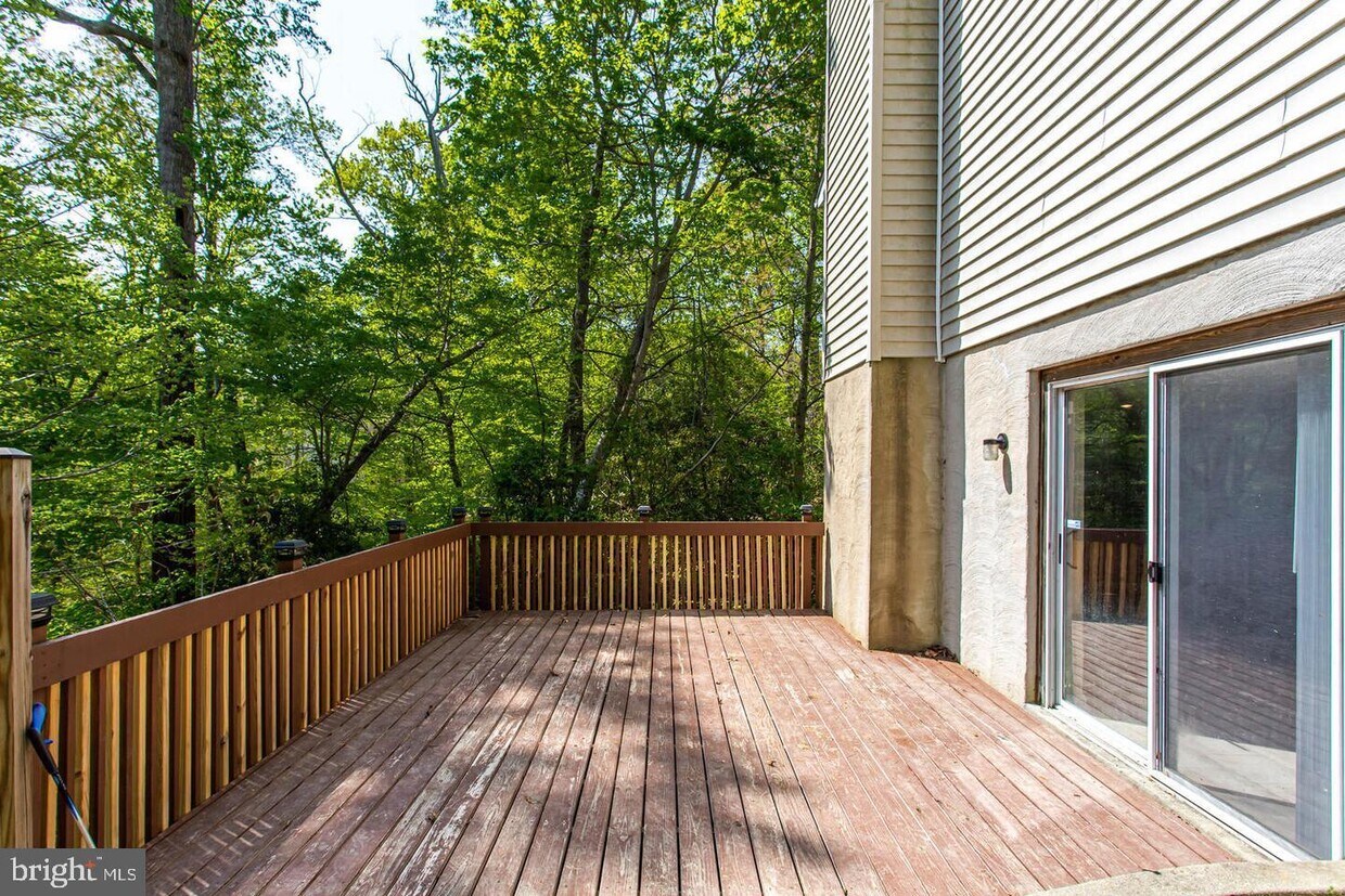 1034 Adobe Ct, Lusby, MD 20657 House Rental in Lusby, MD