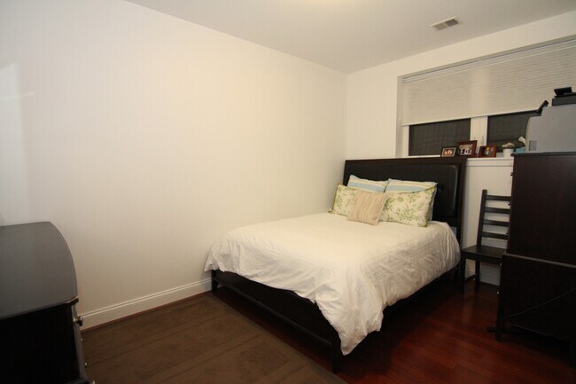 Foto del edificio - 2020 Flagler Pl NW