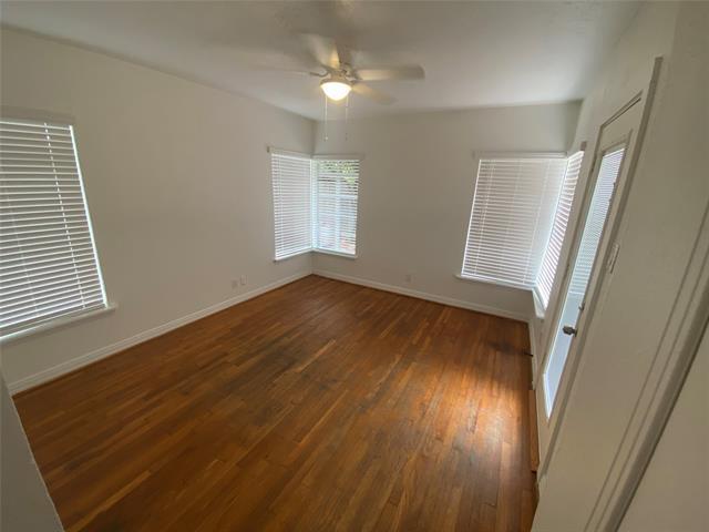Foto del edificio - 806 Cedar Hill Ave
