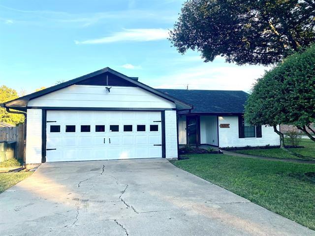 Building Photo - 3217 N Marseille Ln