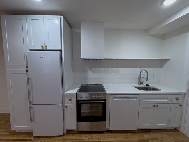 Building Photo - 536 N 19th St