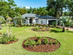 Building Photo - 27351 Golf Course Loop