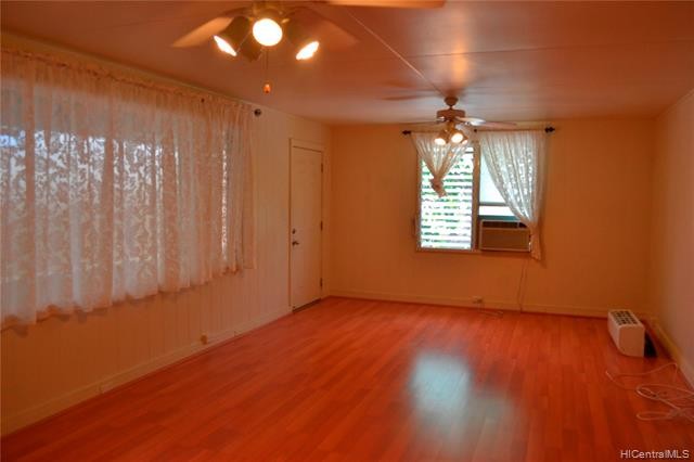 Building Photo - 815 7th Ave