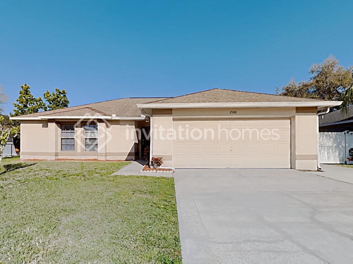 Foto principal - 2940 Theresa Dr
