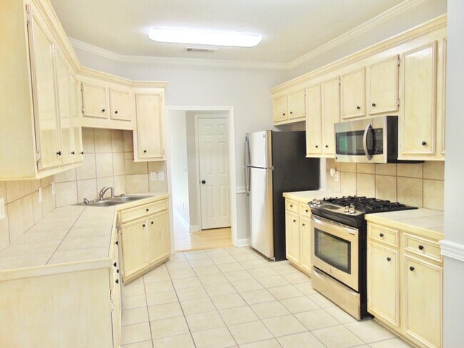 Foto del edificio - Beautiful Home for Lease!