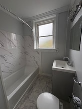 Building Photo - 1611 Hampton Blvd