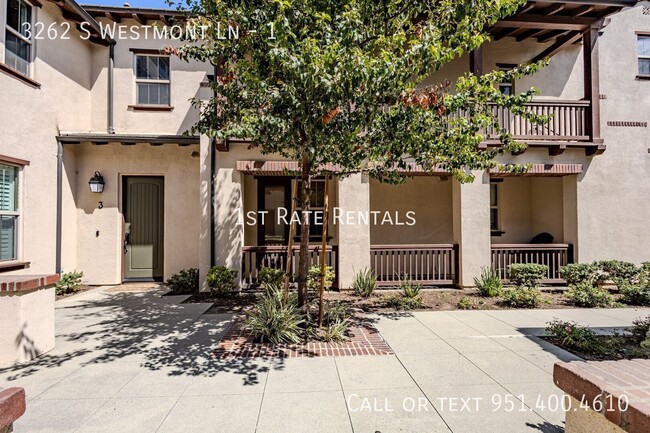 Building Photo - 3262 Westmont Ln