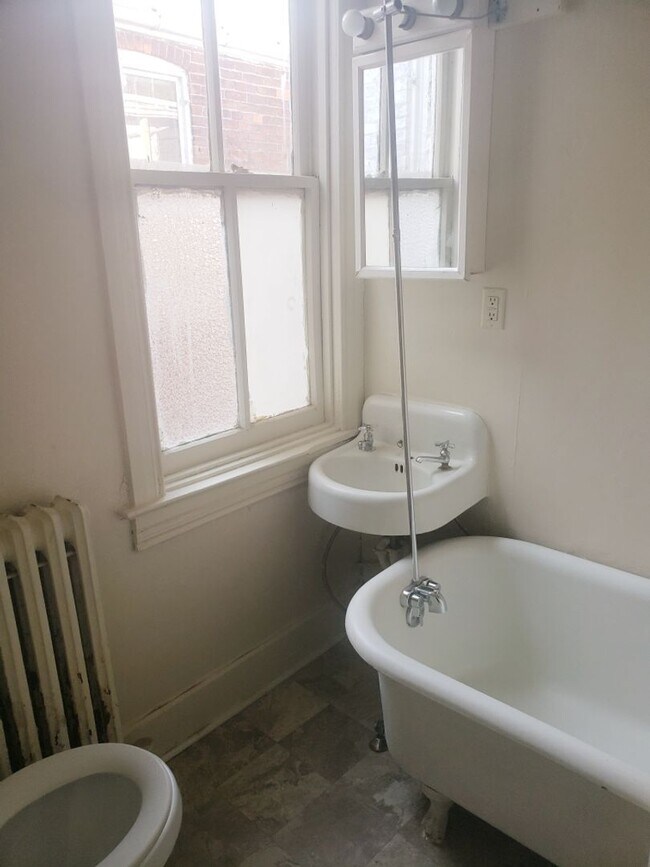 Foto del edificio - 643 Lincoln St