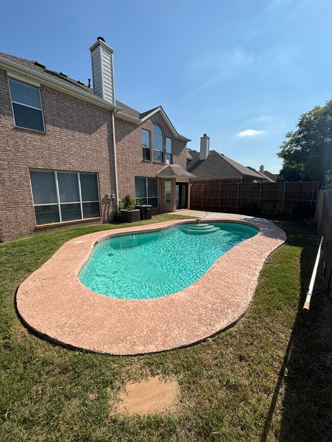 Foto del edificio - 2756 Thorncreek Ln