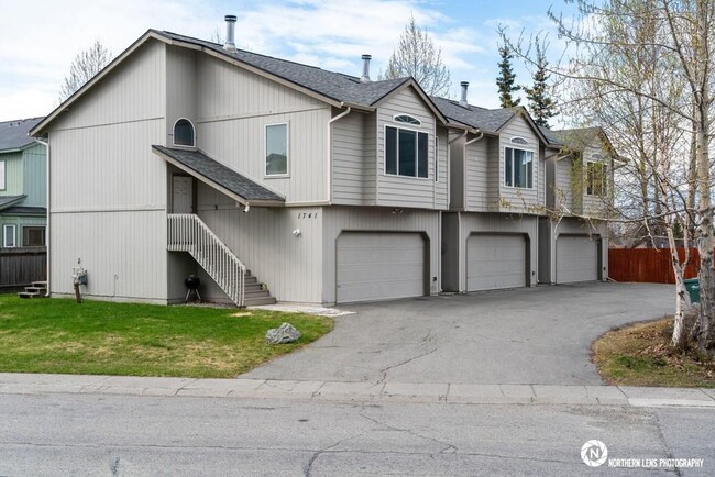 Front Yard (Unit A Located Closest to Lawn) - 1741 Elcadore Dr