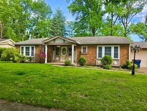 Building Photo - 13032 Old Farm Dr
