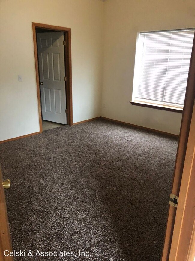Building Photo - 3 br, 2 bath House - 7820 Three Rivers