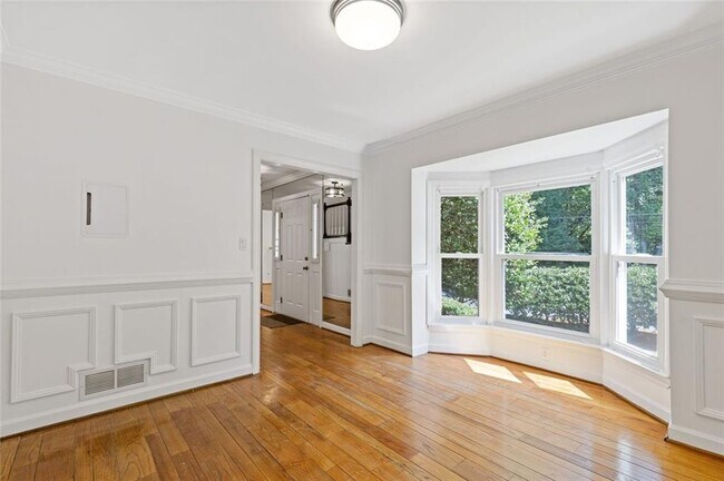 Building Photo - 2328 Defoors Ferry Rd NW