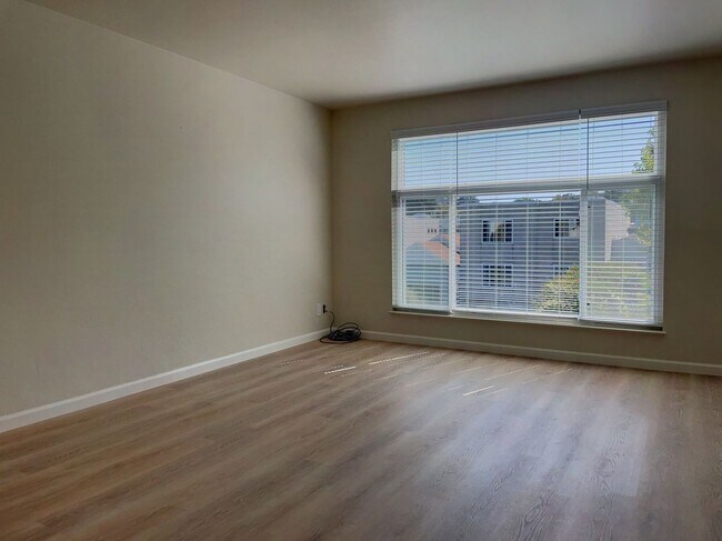 Foto del edificio - 1 Bed, 1 Bath Noe Valley Apartment - Parki...