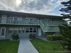 Building Photo - 71 Easthampton C