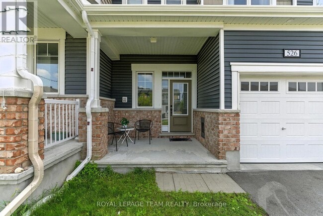 Building Photo - 526 Cope Dr