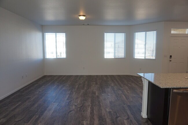 Building Photo - 9629 Windjammer Way