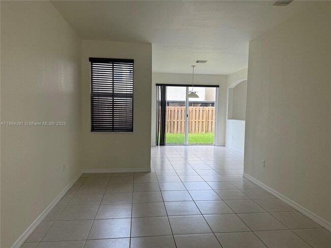 Foto del edificio - 15299 SW 119th St