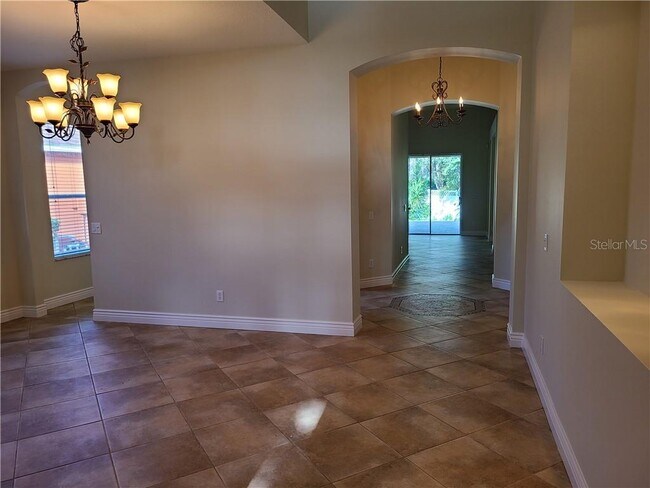 Building Photo - 11212 Avery Oaks Dr