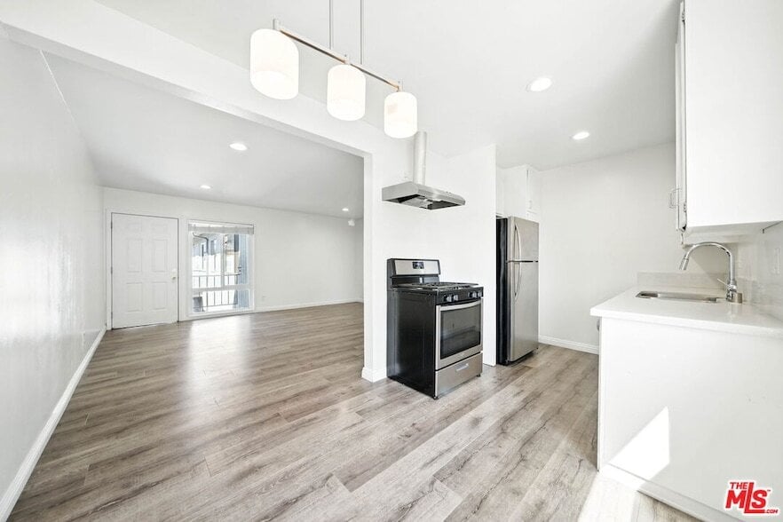 Photo - 510 Pacific Avenue Unit 7