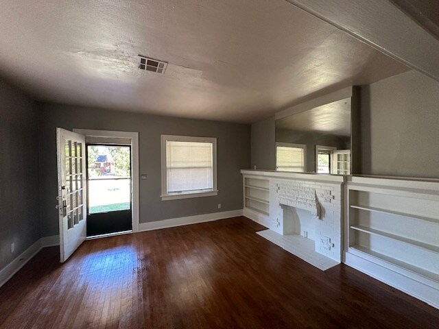 Foto del edificio - 124 NW 18th St