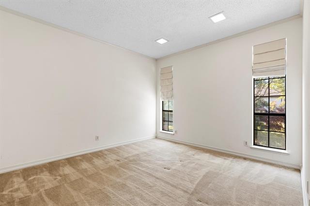 Foto del edificio - 5600 Willow Bend Ct