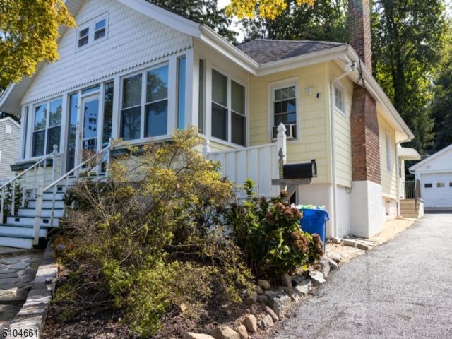 Foto del edificio - 68 Lane Ave