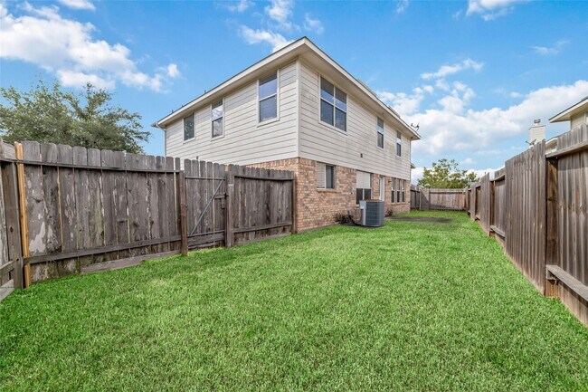 Foto del edificio - 12615 Egret Hill Ct