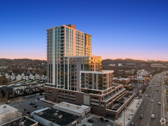 Building Photo - Rosette Green Hills