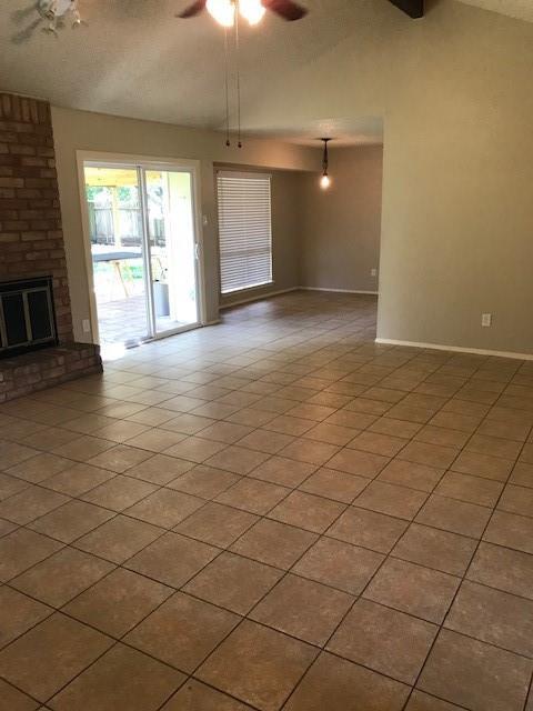 Foto del edificio - 13110 Villa Park Dr