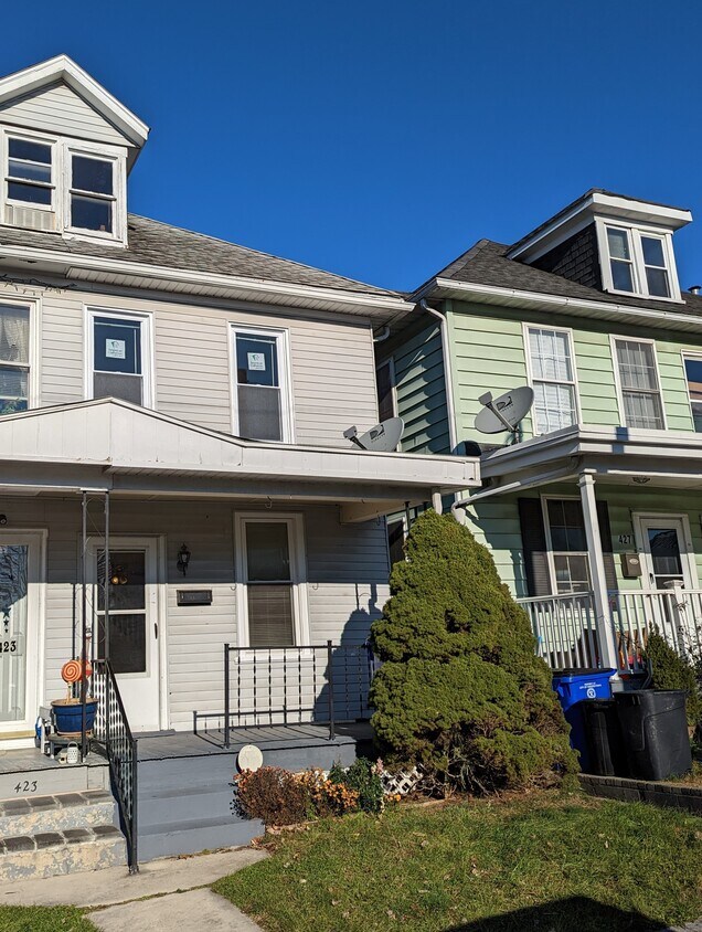 425 Clarendon Ave, Hagerstown, MD 21740 Townhome Rentals in