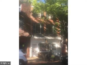 Building Photo - 216 Farnsworth Ave