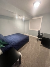 Building Photo - 3804 Brighton Dr