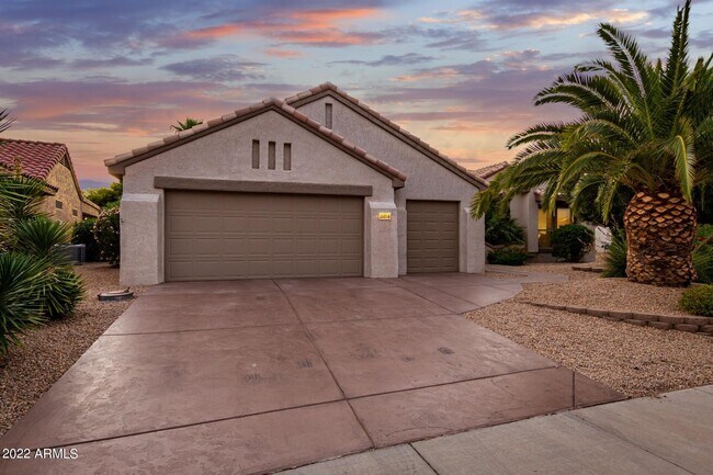 Building Photo - 20018 N Shadow Mountain Dr