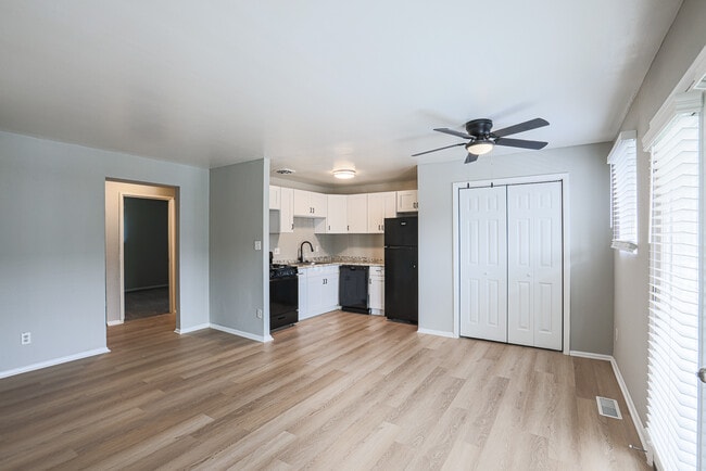 Foto del edificio - Calvert at Quarterfield Station