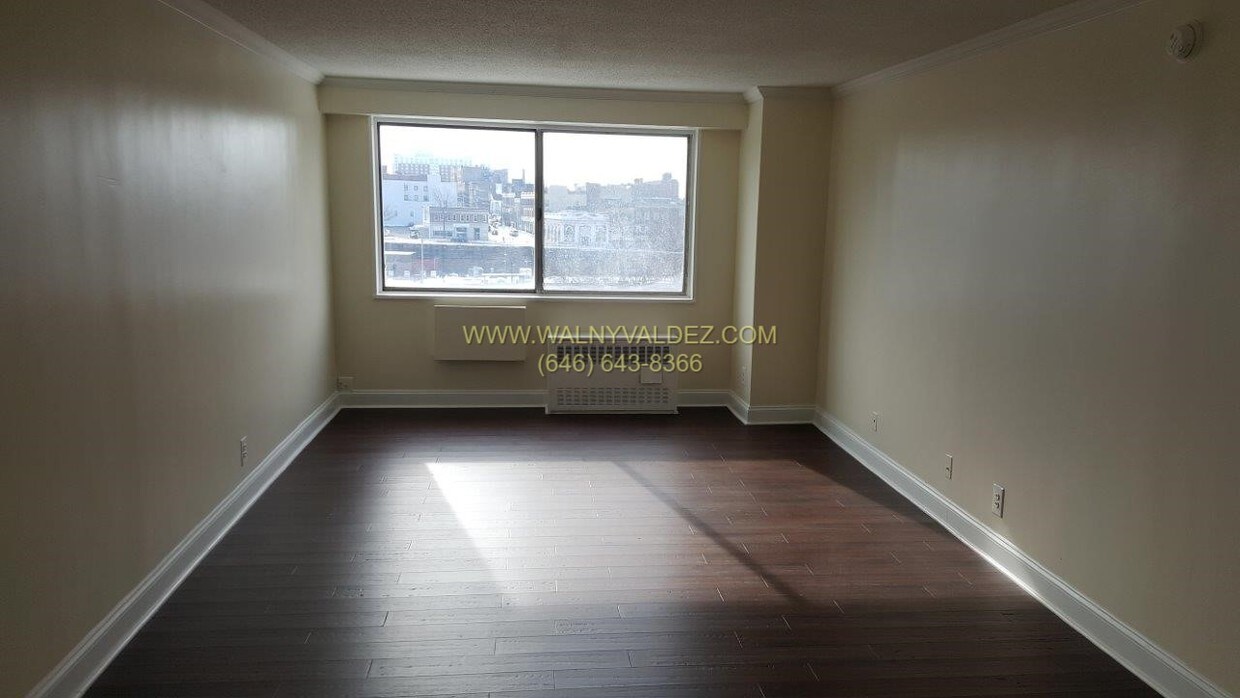 Primary Photo - 40 E Sidney Ave