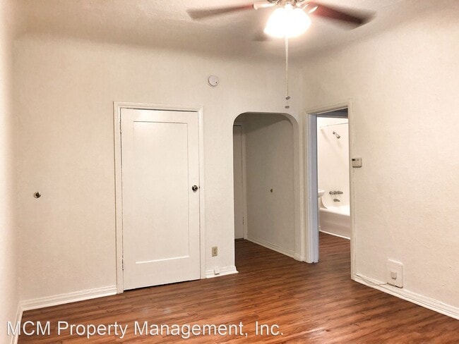 Building Photo - 1730 N Edgemont St