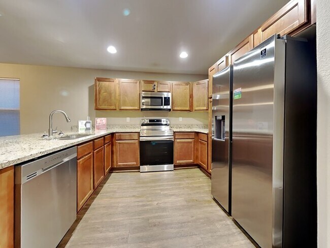 Foto del edificio - 5236 Walkers Ridge Dr