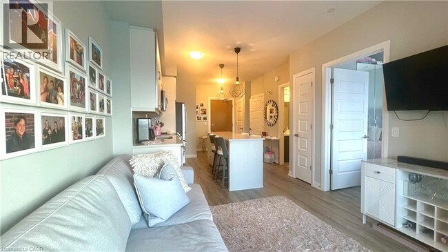 Building Photo - 128 Grovewood Common