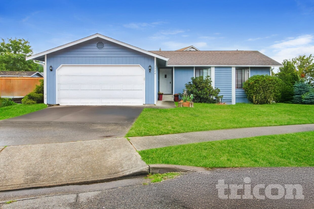 Primary Photo - 1504 8th Ave Ct SE