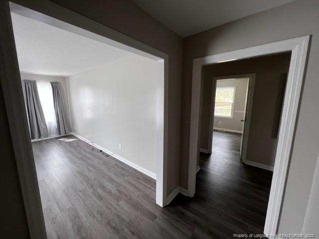 Building Photo - 1114 Riverside Cir