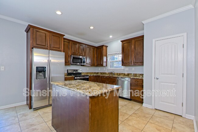 Foto del edificio - 2823 Lens Ave